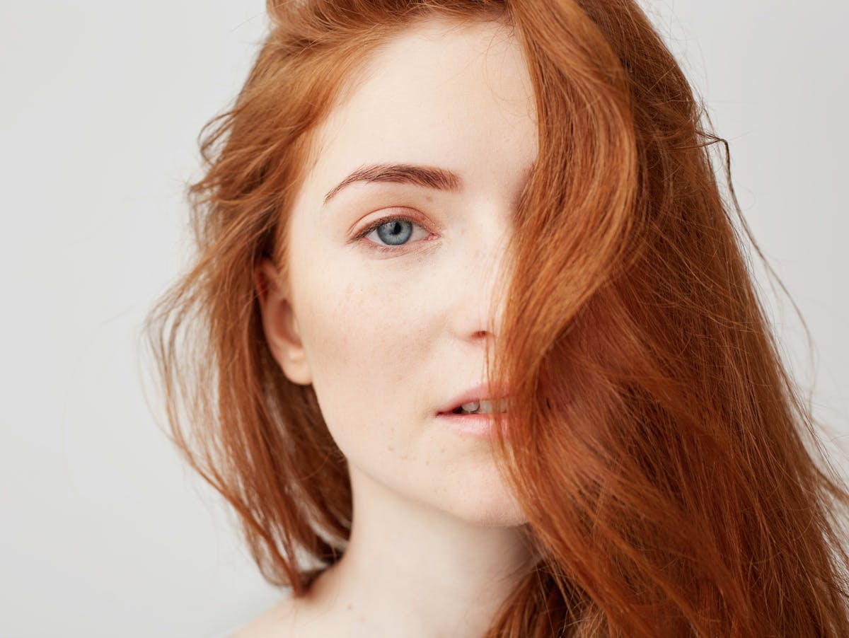Kvinnlig skådespelare med rött hår sökes till reklamfilm för stort svenskt juicemärke